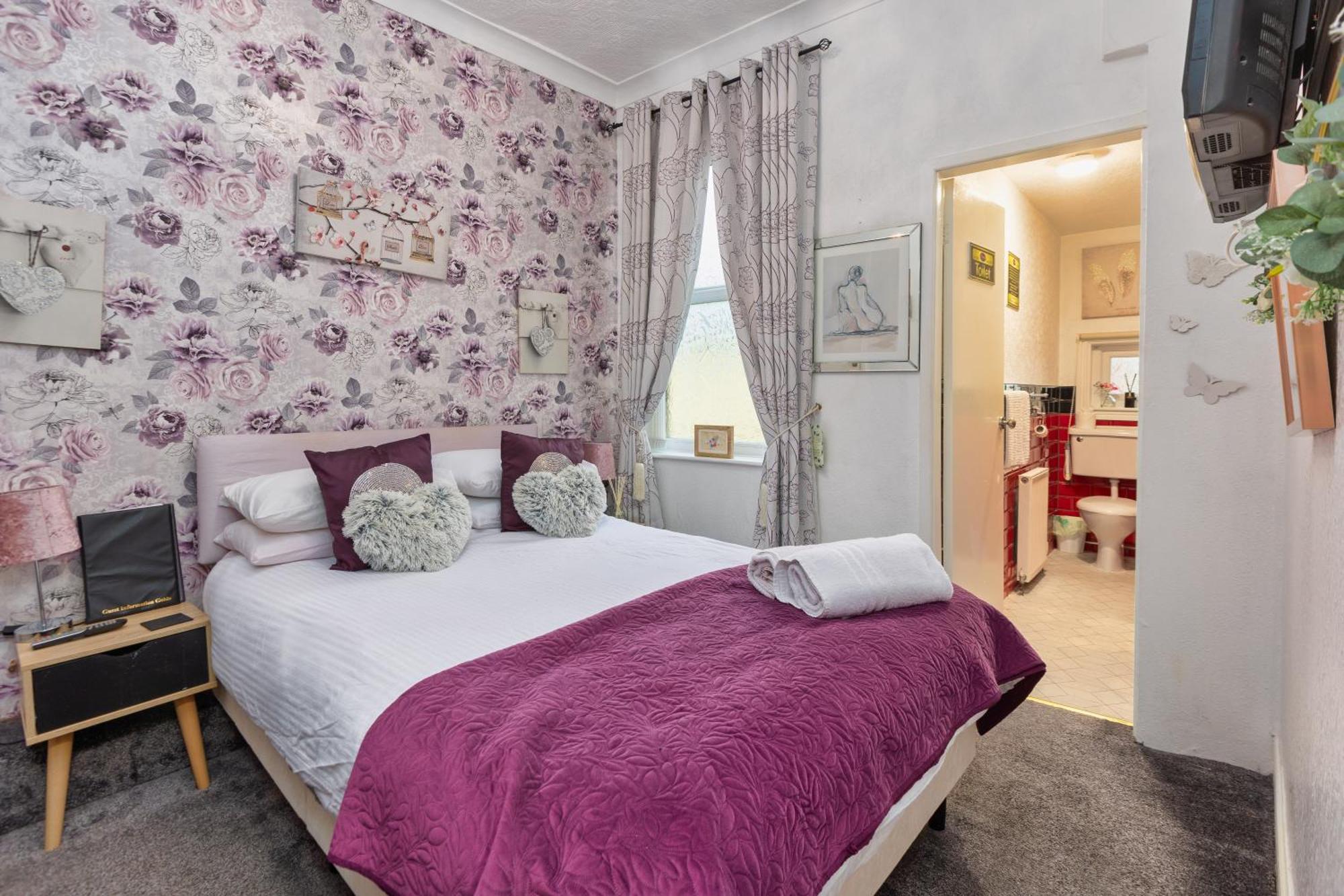 Friends Hotel Μπλάκπουλ Εξωτερικό φωτογραφία