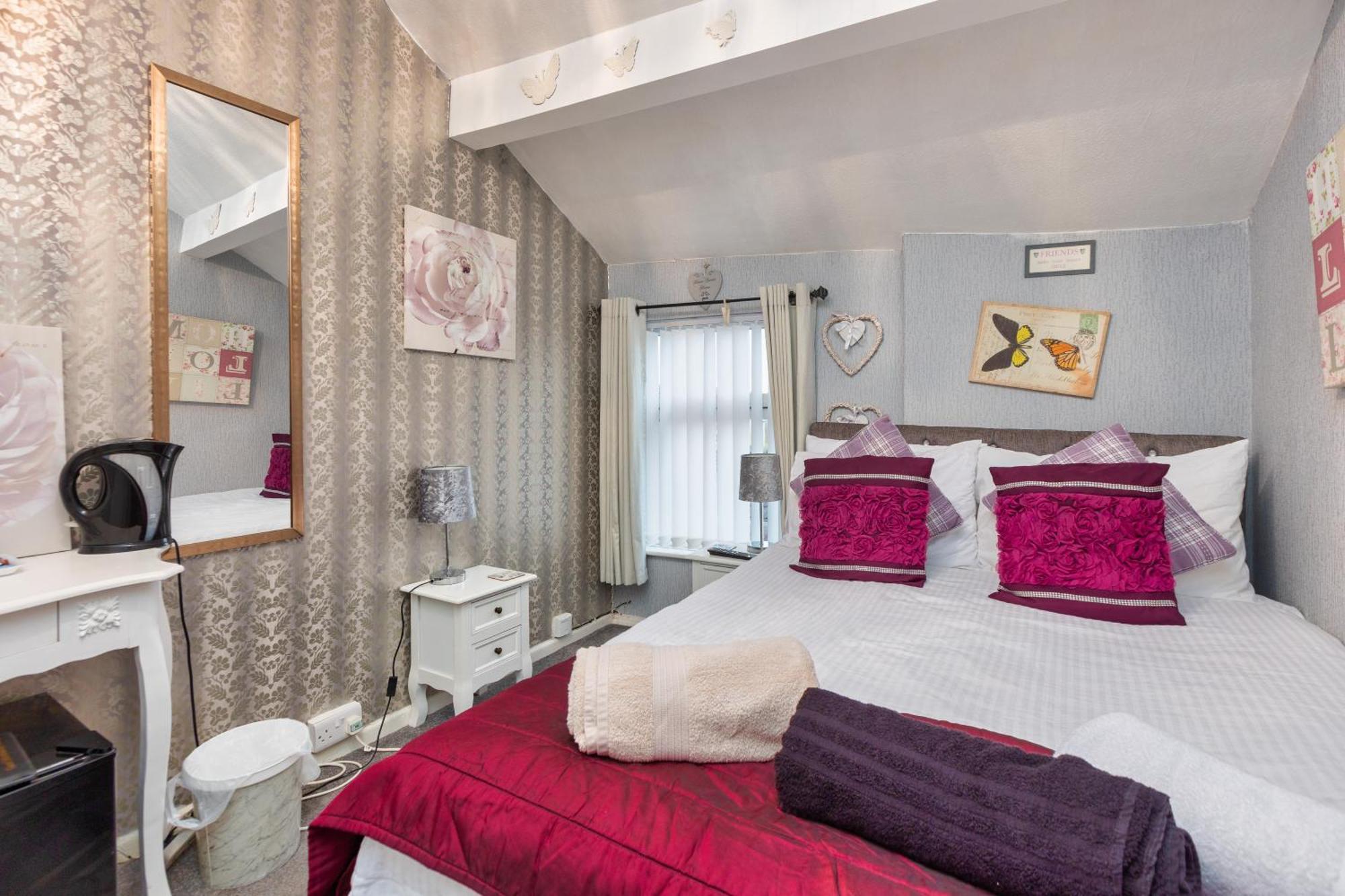 Friends Hotel Μπλάκπουλ Εξωτερικό φωτογραφία